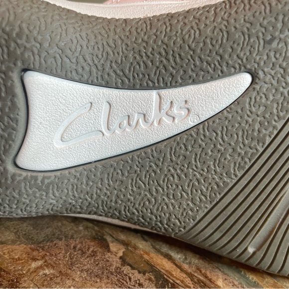 Cloudsteppers by Clarks Cushion Soft LIGHT PINK Flip Flop Size 11 M - Picture 12 of 14